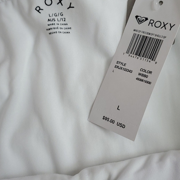 Roxy cap sleeve one-piece belted swimsuit - Picture 10 of 11